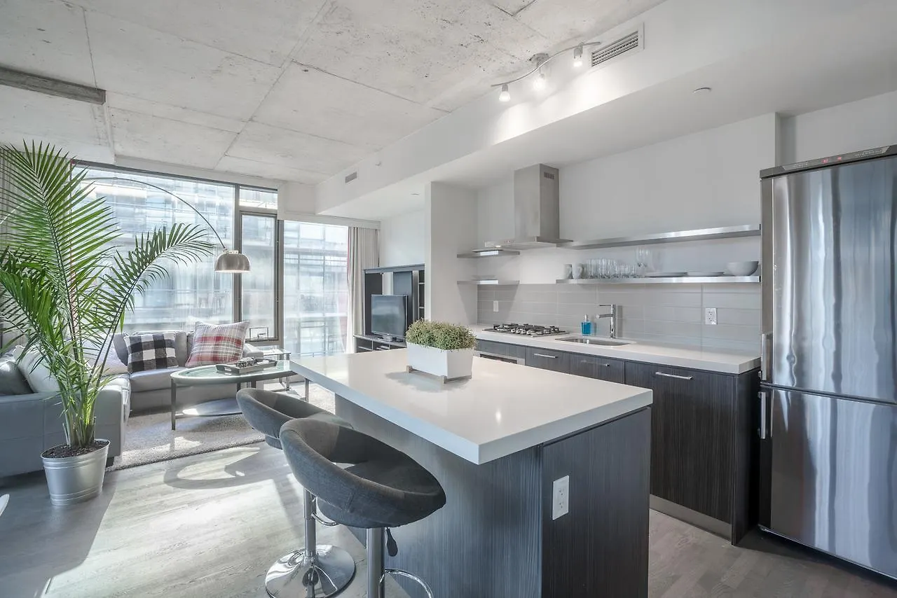 Noel Suites - Fashion District Toronto 0*,  Canada