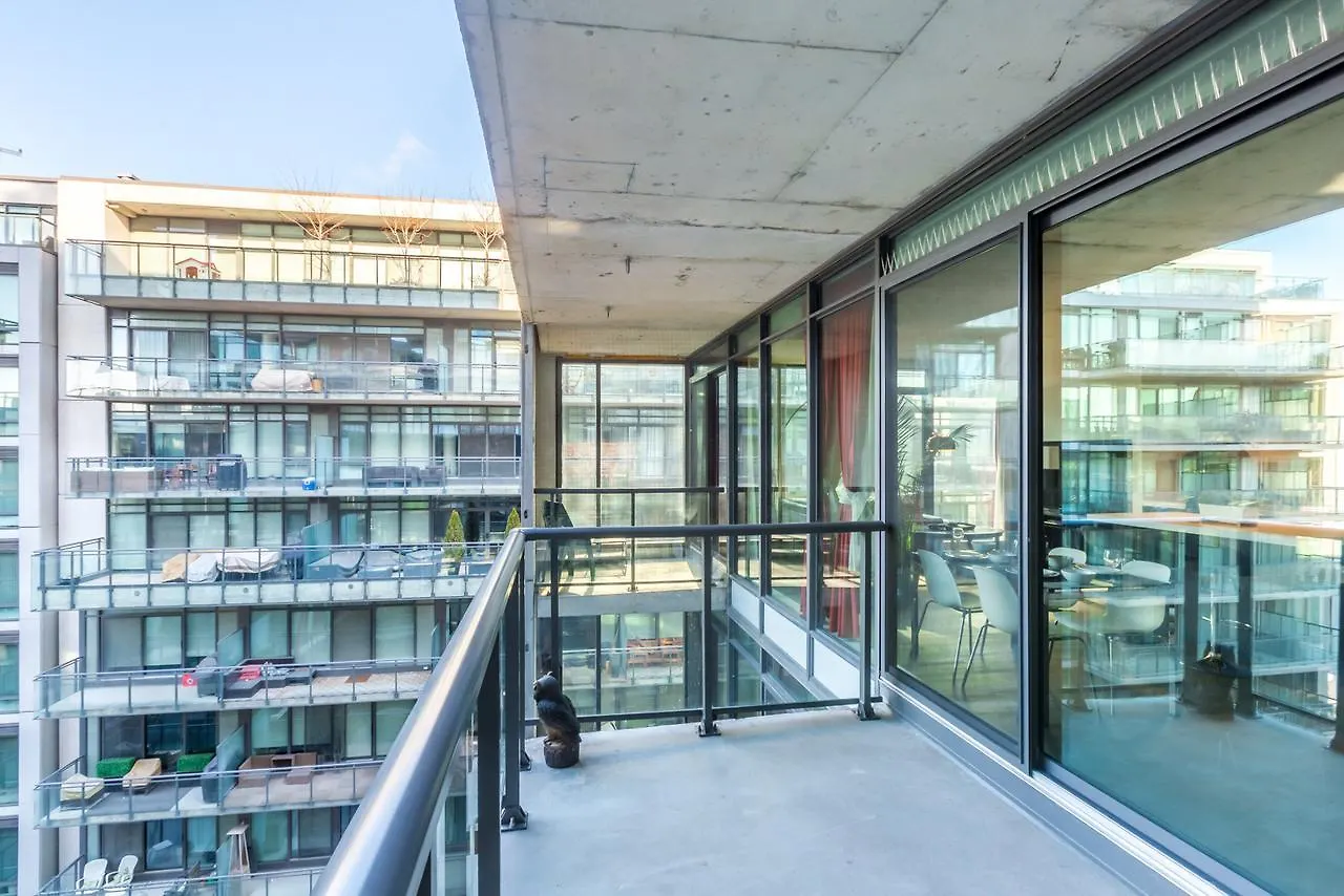 Noel Suites - Fashion District Toronto 0*,  Canada