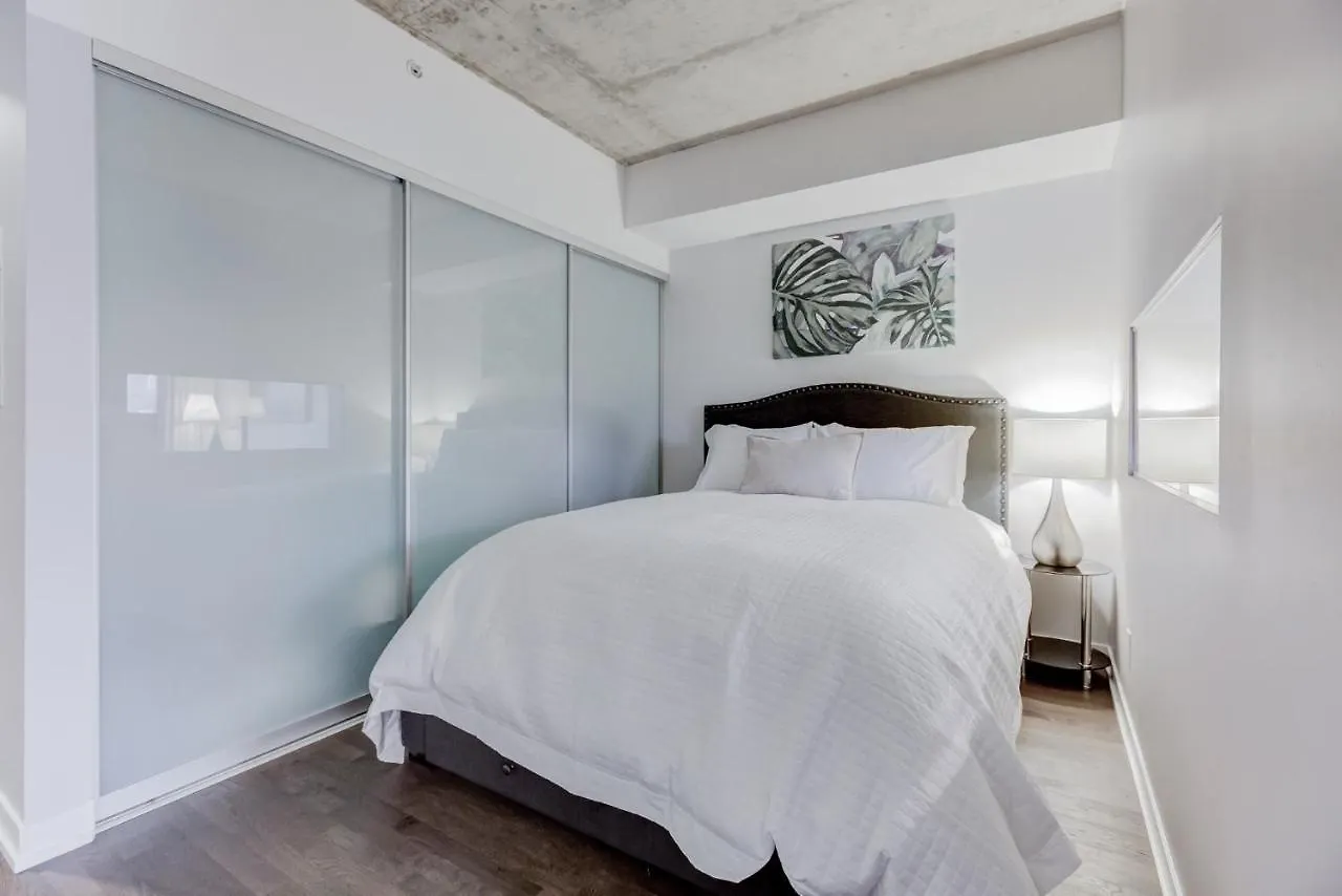 Noel Suites - Fashion District Toronto 0*,