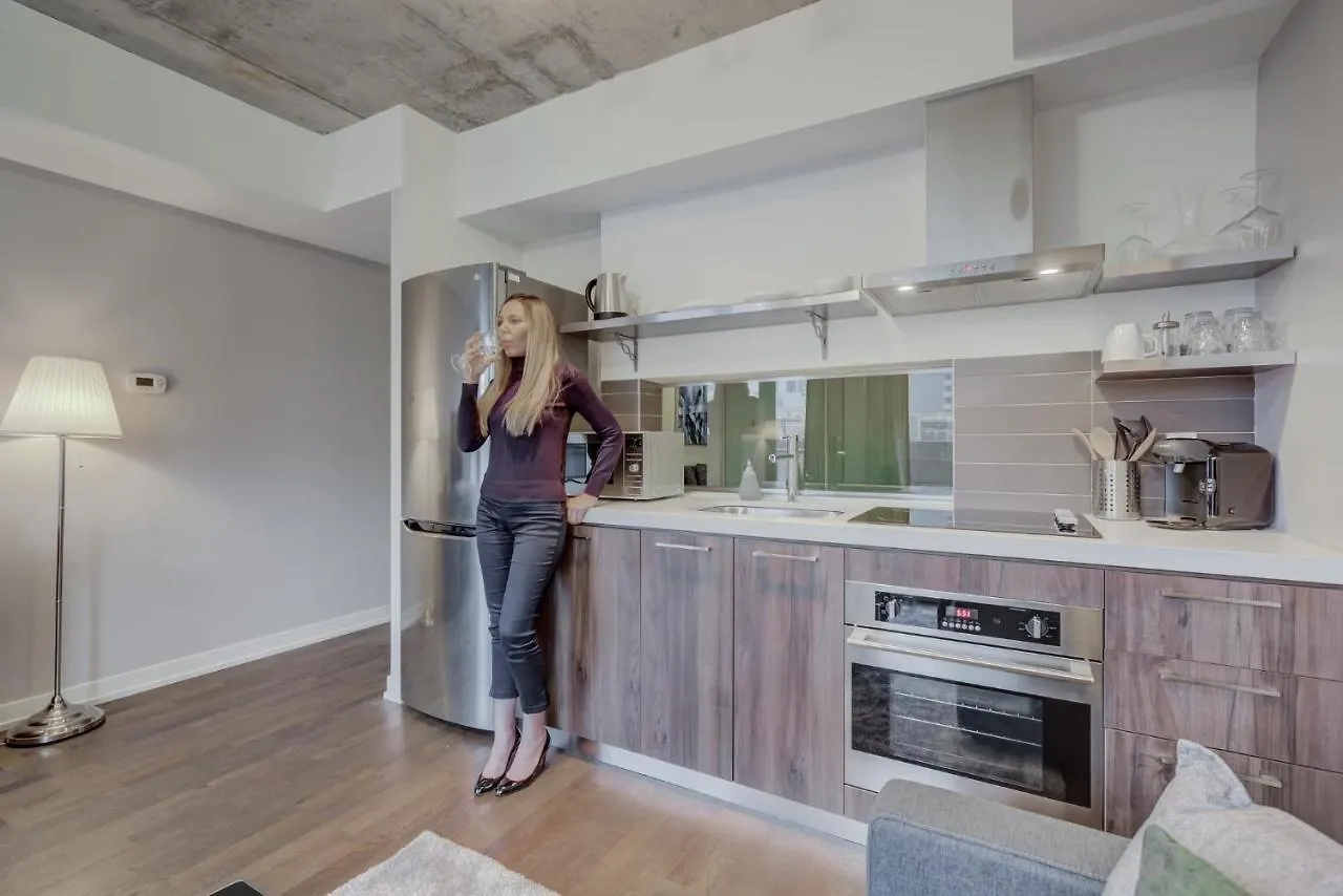 Noel Suites - Fashion District Toronto